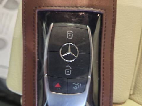 2025 Mercedes-Benz GLB GLB 250