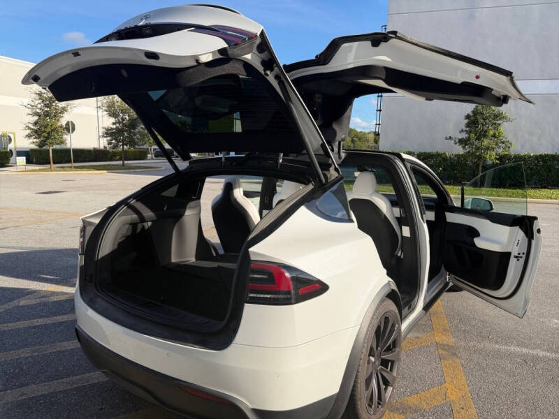 2022 Tesla Model X
