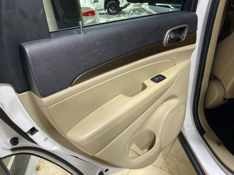 2015 Jeep Grand Cherokee Laredo