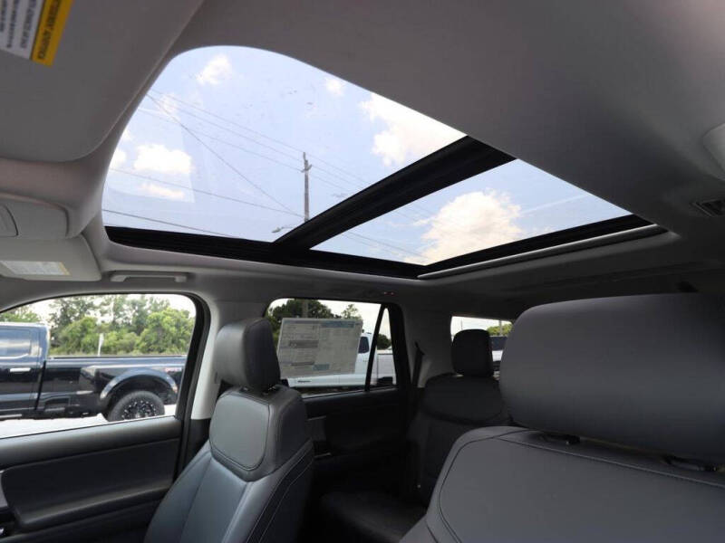 2026 Ford Expedition Active