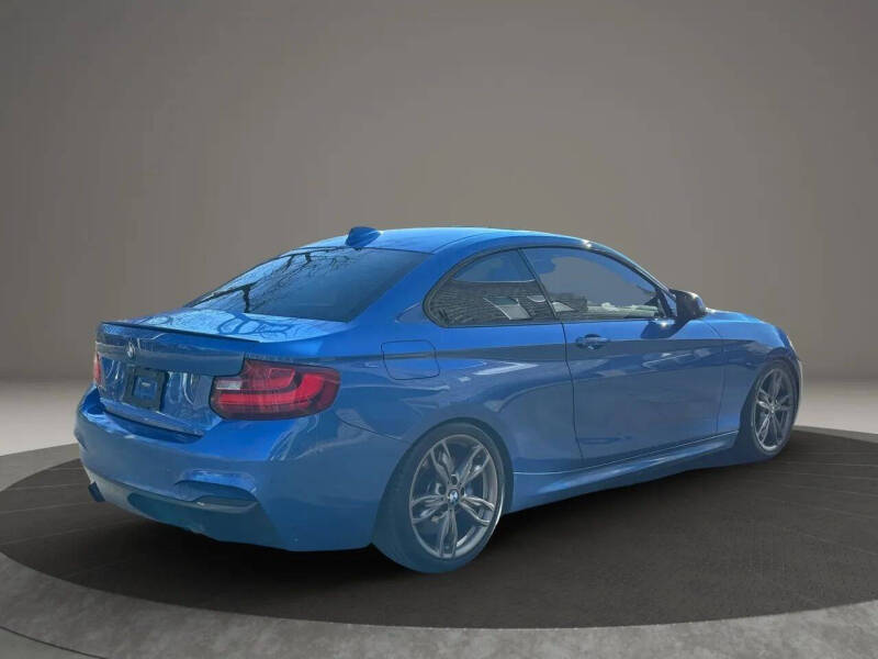 2016 BMW 2 Series M235i