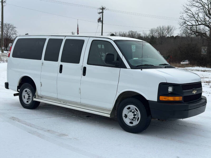 2015 Chevrolet Express Passenger - Image 1