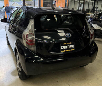 2013 Toyota Prius c Three