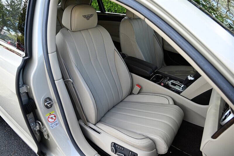 2014 Bentley Flying Spur 23