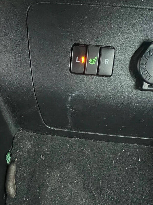 2014 Toyota Prius Four