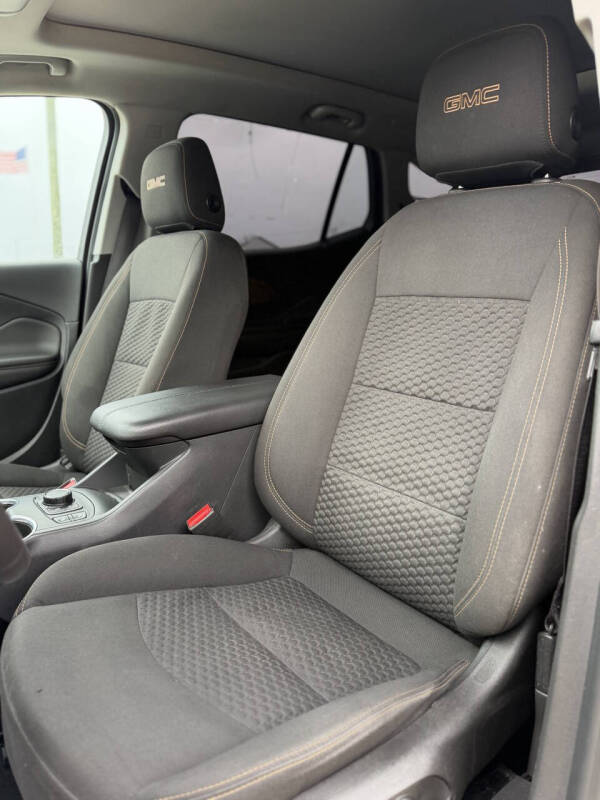2021 GMC Terrain SLE