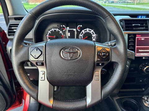 2022 Toyota 4Runner SR5