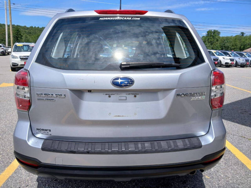 2015 Subaru Forester 2.5i