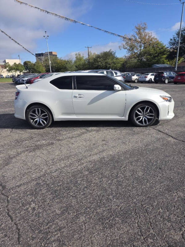 2016 Scion tC