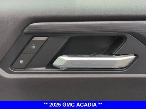 2025 GMC Acadia Elevation