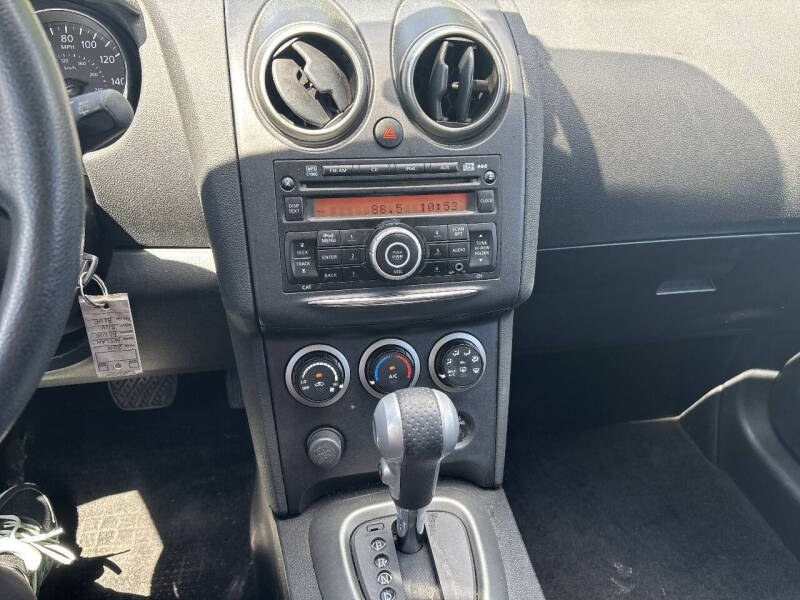 2011 Nissan Rogue S