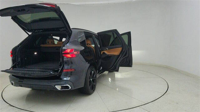 2025 BMW X5 sDrive40i