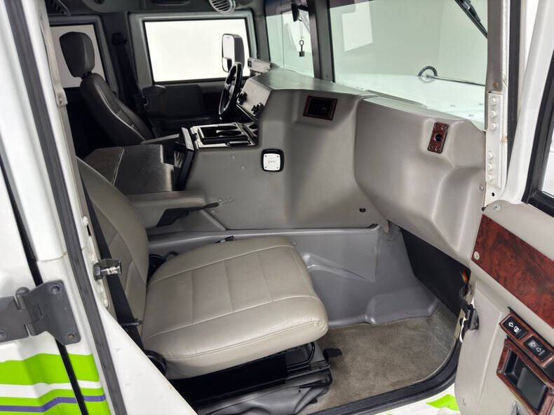 1996 AM General Hummer Wagon