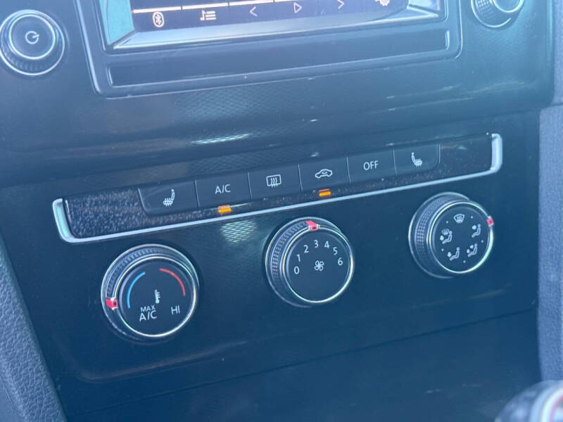 2015 Volkswagen Golf GTI S