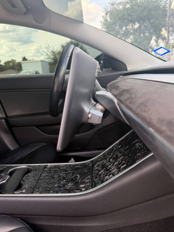 2019 Tesla Model 3 Standard Range Plus