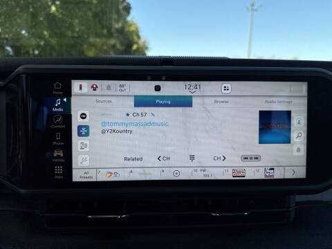 2024 Jeep Gladiator Sport