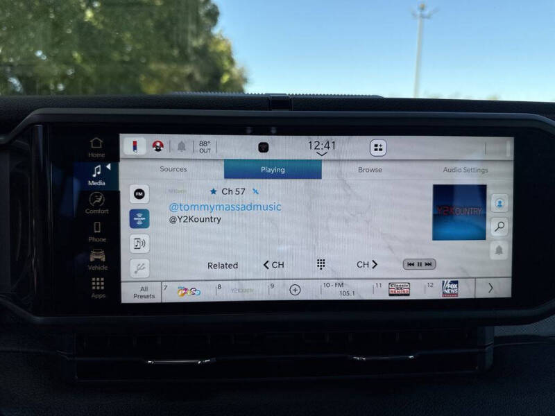 2024 Jeep Gladiator Sport