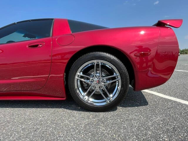2004 Chevrolet Corvette