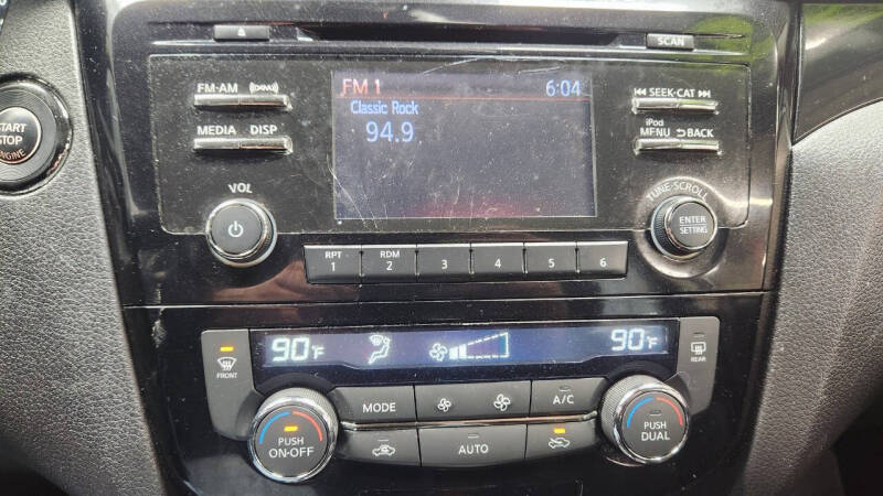 2018 Nissan Rogue Sport SV