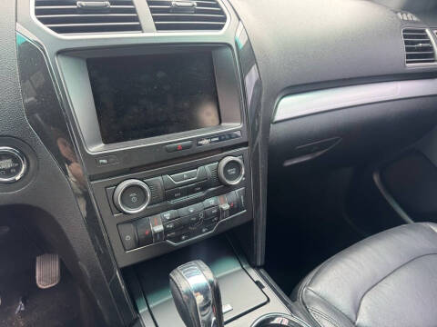 2016 Ford Explorer XLT