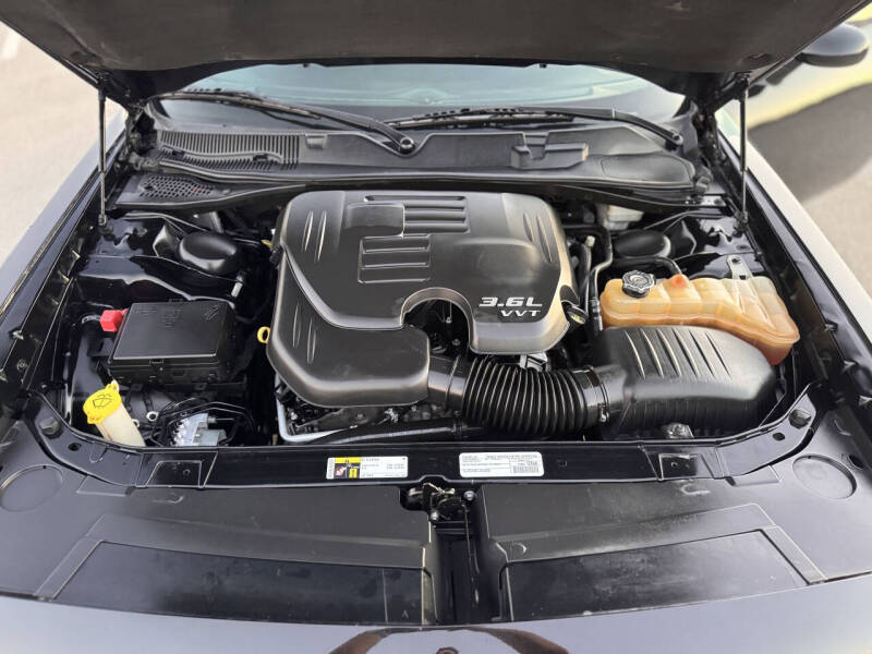 2015 Dodge Challenger SXT