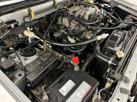 1998 Nissan Pathfinder XE