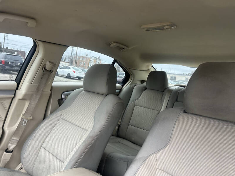 2013 Ford Taurus SEL
