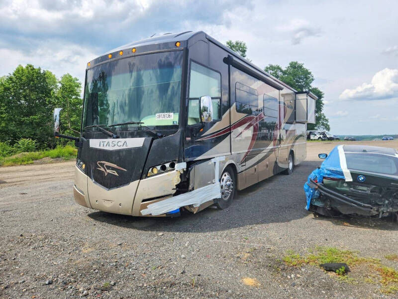 2014 Freightliner XCL Chassis