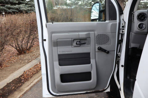 2013 Ford E-Series E-250