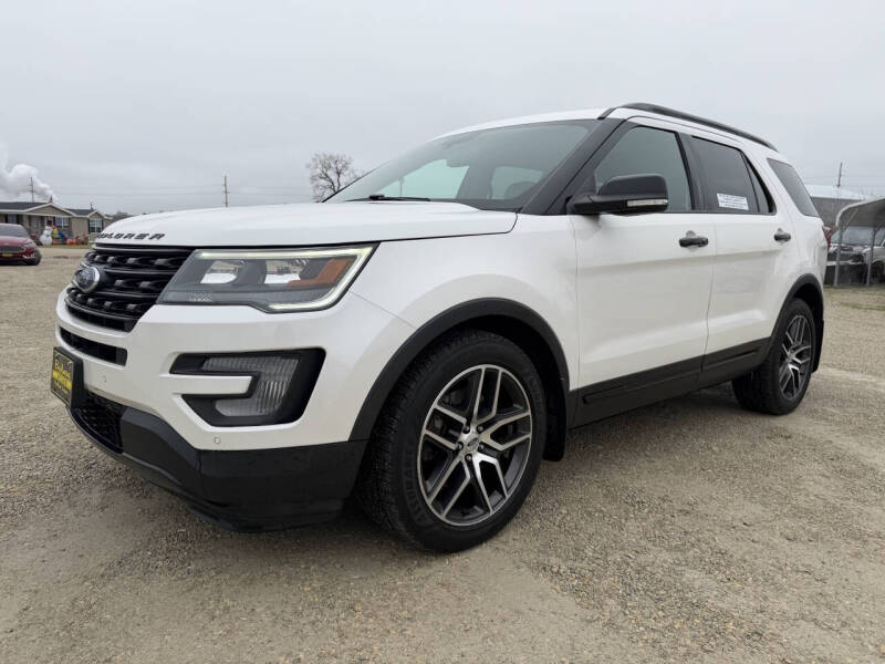 2017 Ford Explorer Sport's photo