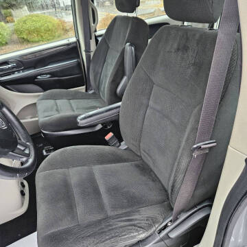 2015 Dodge Grand Caravan American Value Package