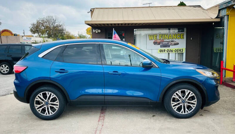 2022 Ford Escape SEL