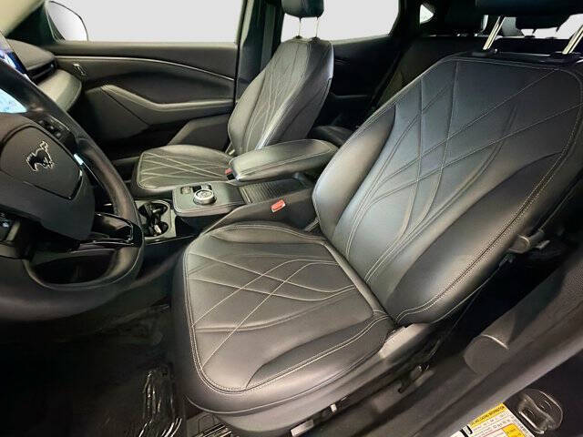 2021 Ford Mustang Mach-E Select
