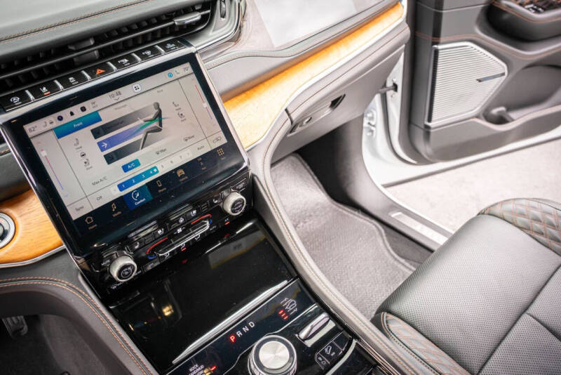 2024 Jeep Grand Cherokee L Summit