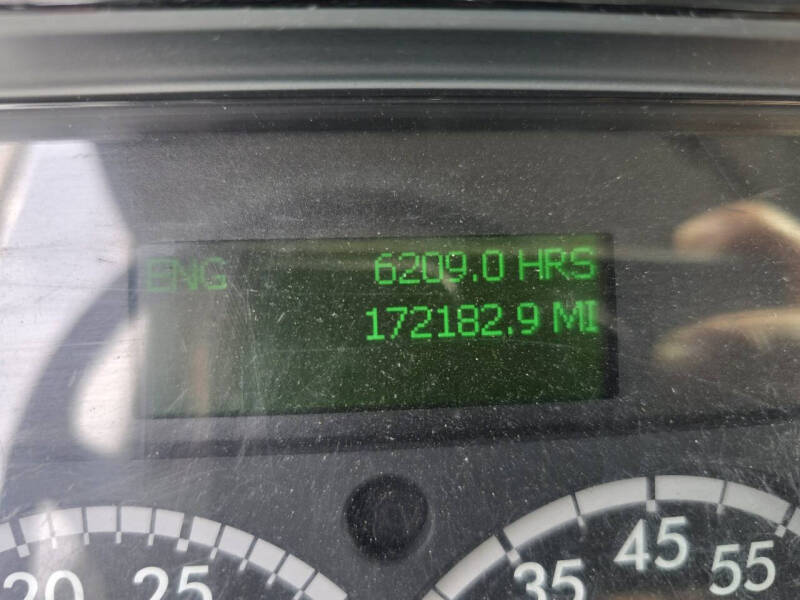 2016 Freightliner M2 106