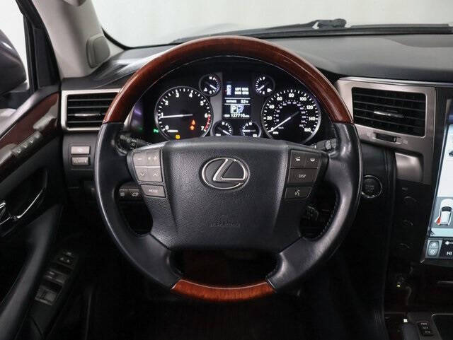 2013 Lexus LX 570