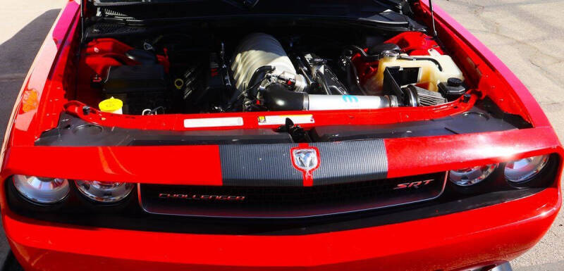 2009 Dodge Challenger SRT8