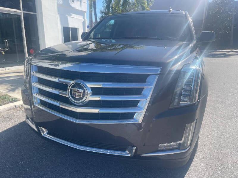 2015 Cadillac Escalade Luxury