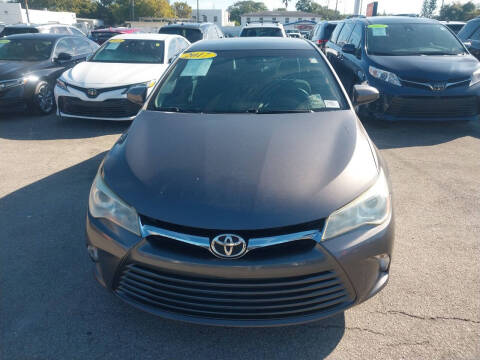 2017 Toyota Camry LE