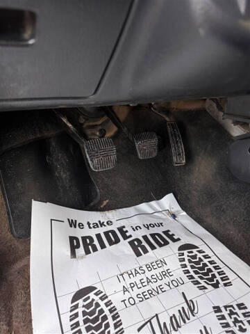 2001 Nissan Frontier SC