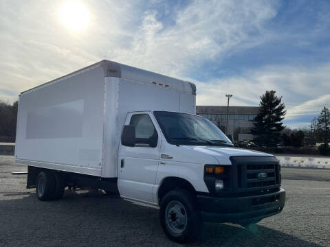 2015 Ford E-Series for sale at Advanced Fleet Management in Towaco NJ