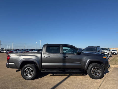 2018 Toyota Tacoma TRD Sport