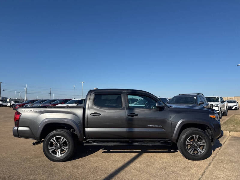 2018 Toyota Tacoma TRD Sport