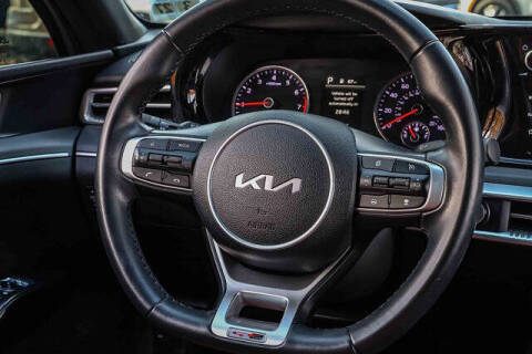 2022 Kia K5