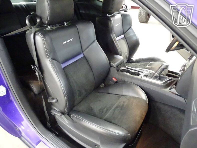 2010 Dodge Challenger SRT8