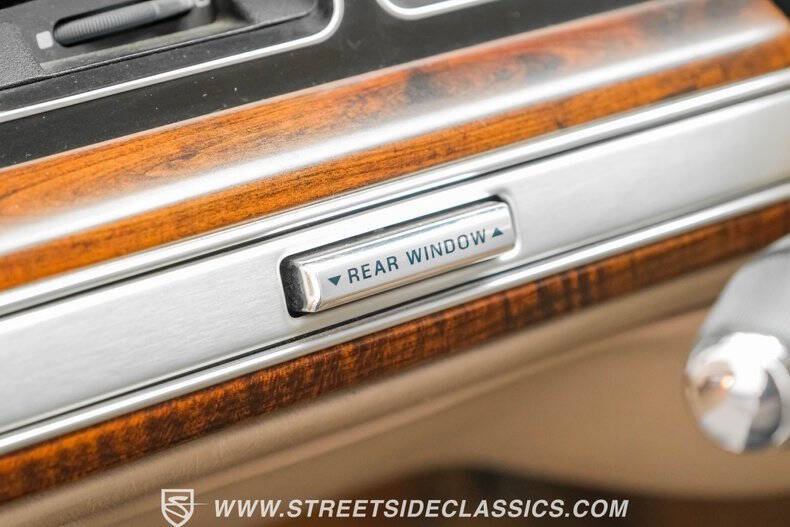 1990 Ford LTD Crown Victoria