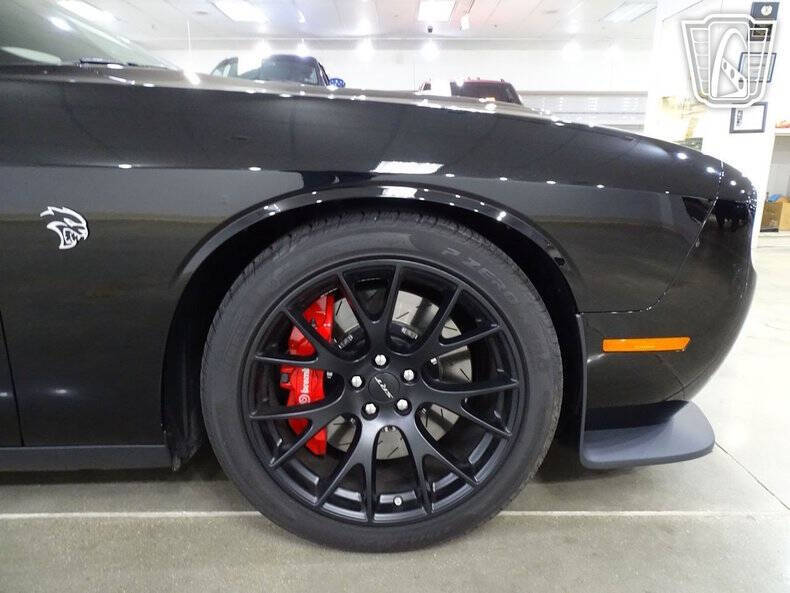 2015 Dodge Challenger SRT Hellcat