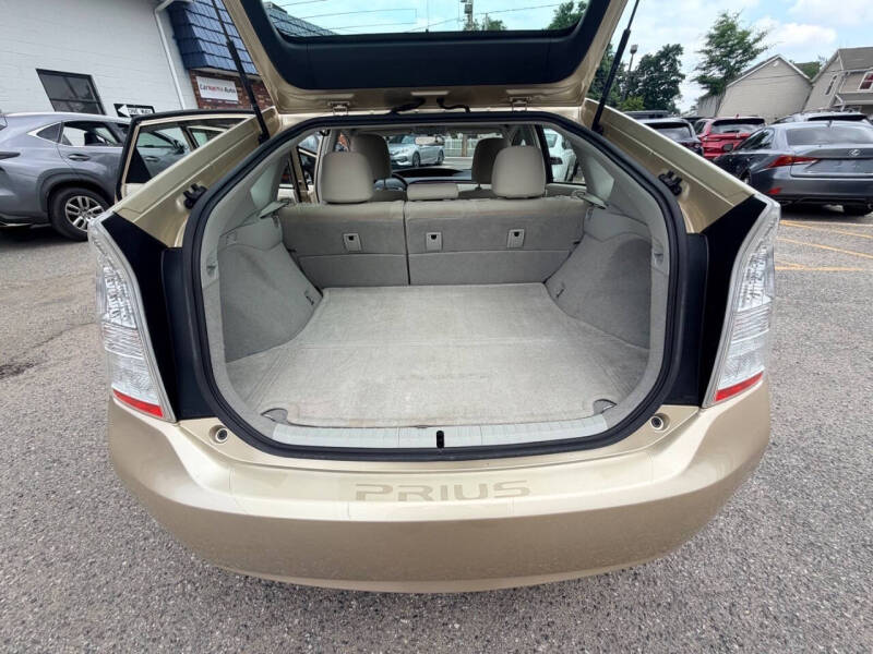 2011 Toyota Prius Two