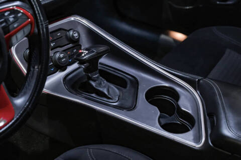 2015 Dodge Challenger SXT