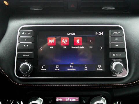 2019 Nissan Kicks SR